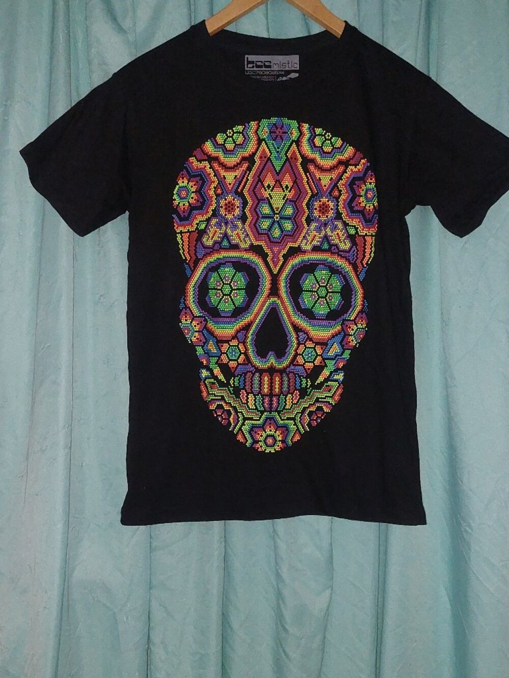 Bee Mistic Sugar Skull T-Shirt Small (Unisex)
